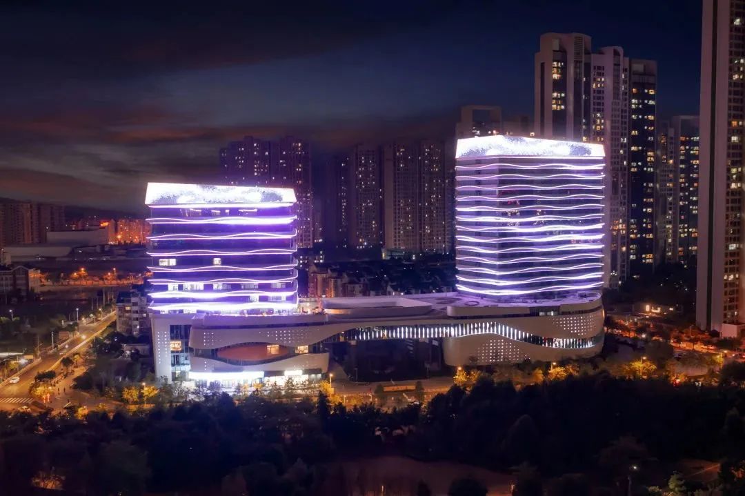 用燈光打造海浪風(fēng)帆，邀您共賞寧德市夜景新地標(biāo)