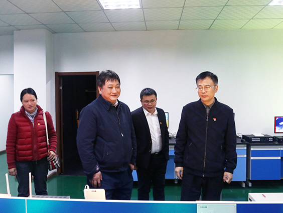 杭州市貿(mào)促會(huì)會(huì)長鄭榮新一行蒞臨勇電參觀指導(dǎo)！